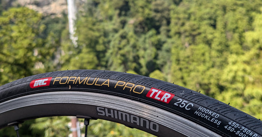 IRC FORMULA PRO TUBELESS READY S-LIGHTってどうなの？？