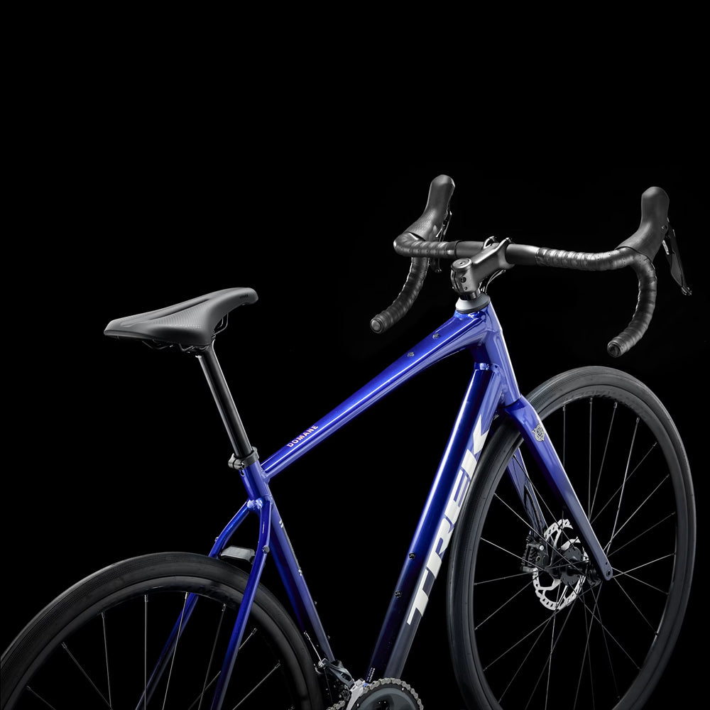 TREK Domane 4 アルミフレーム ロードバイク TREK DOMANE AL 4 Gen 4 – スポーツサイクルショップベックオン
