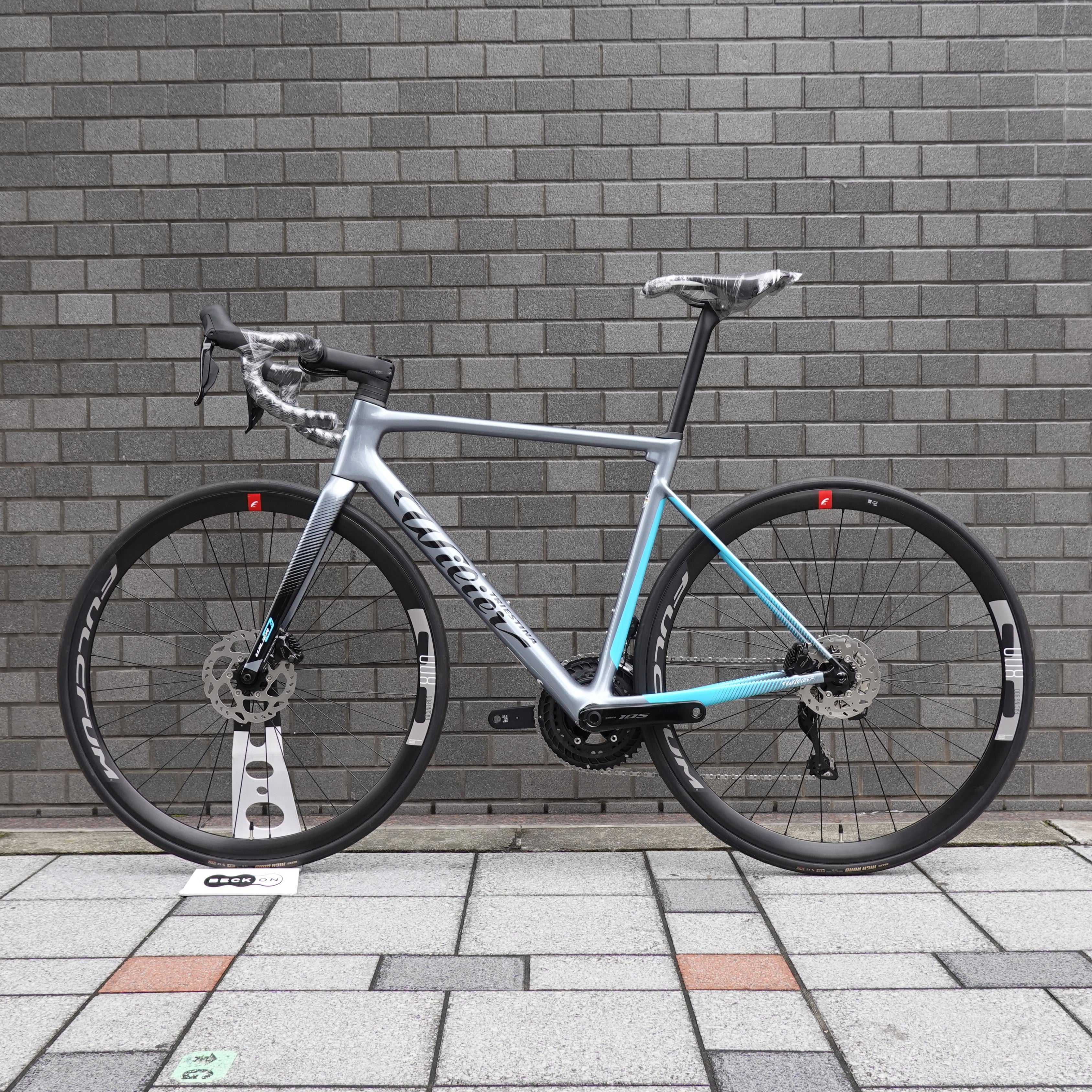 Wilier ZERO SL ベックオンオリジナル完成車 – スポーツサイクル