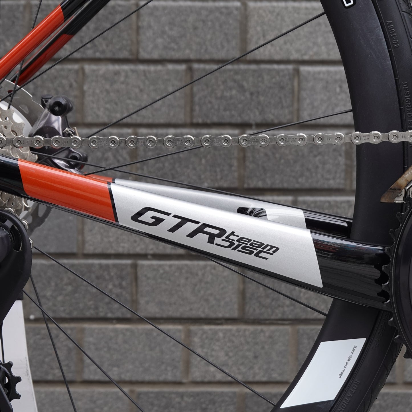 Wilier GTR TEAM DISC　ULTEGRA Di2完成車