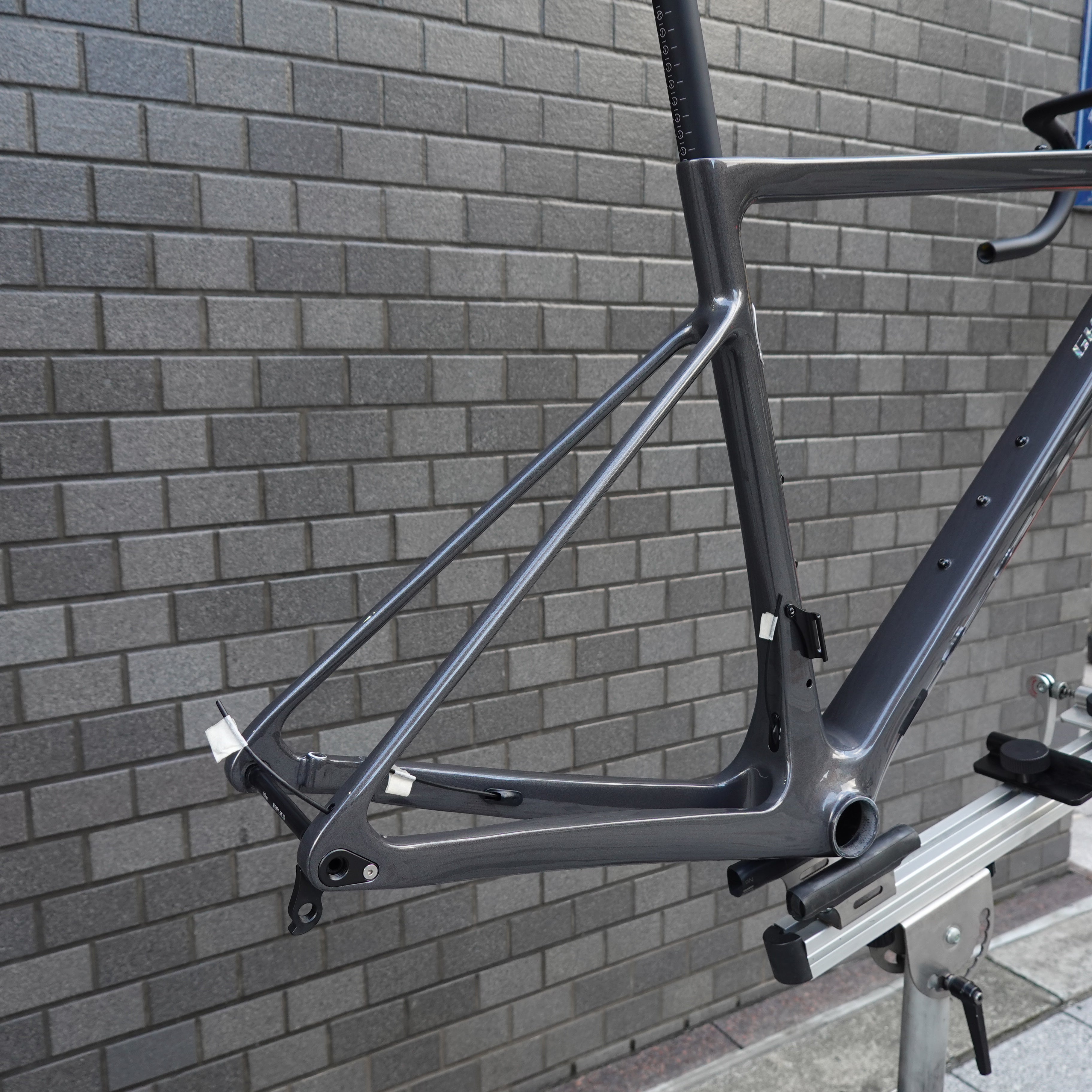 GHISALLO GE-110 フレームセット – スポーツサイクルショップベックオン