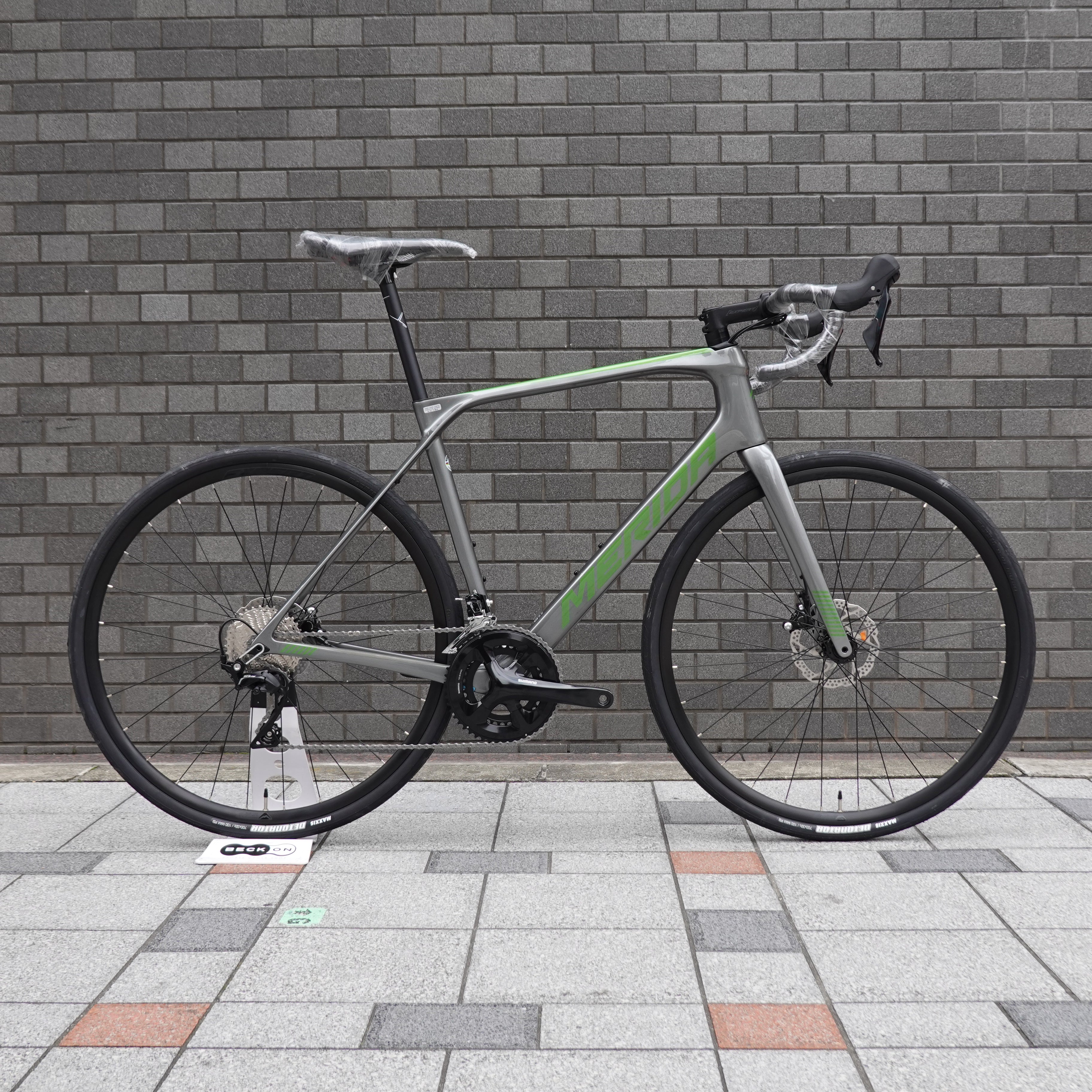 MERIDA SCULTURA ENDURANCE 4000 – スポーツサイクルショップベックオン