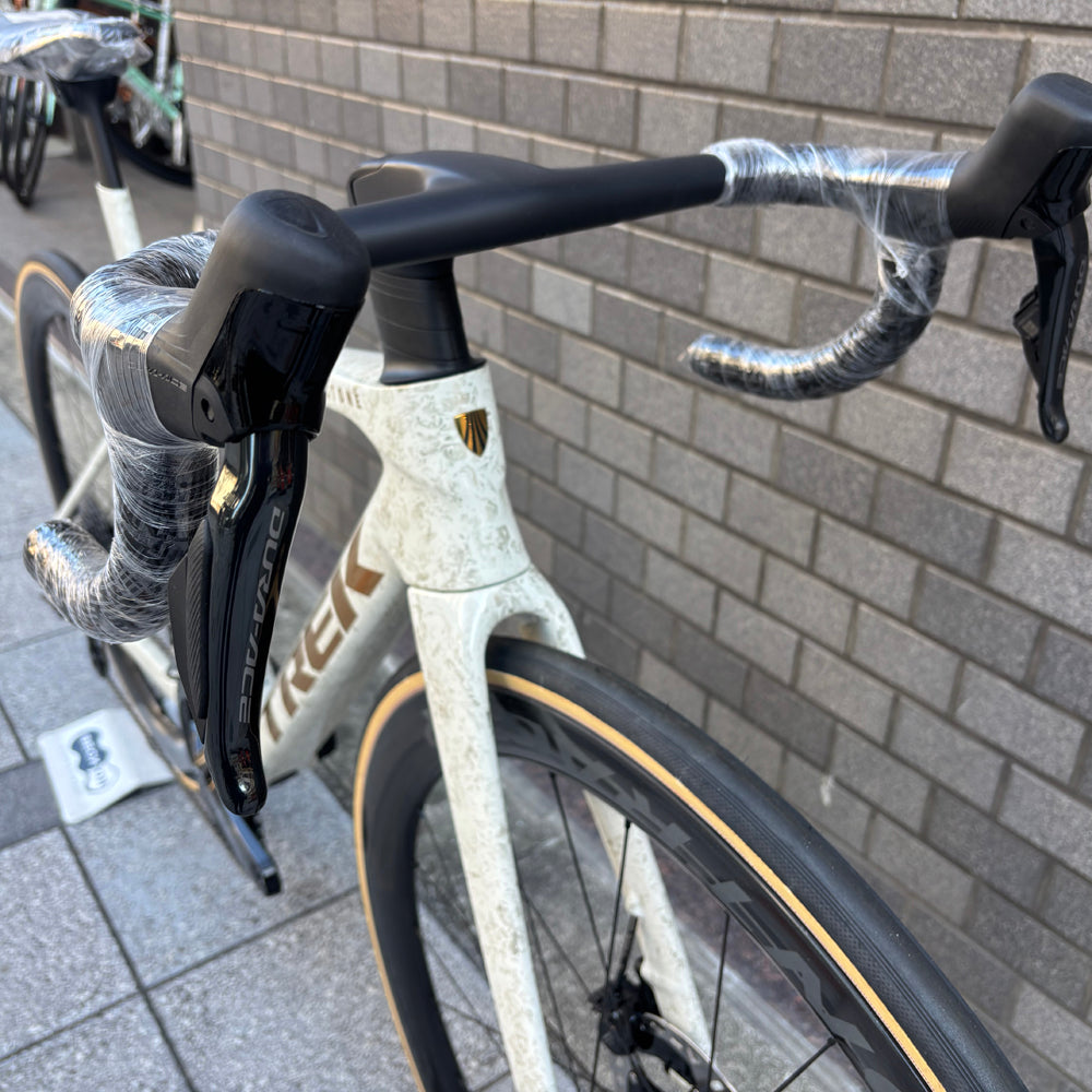 TREK Madone SLR9 Gen8