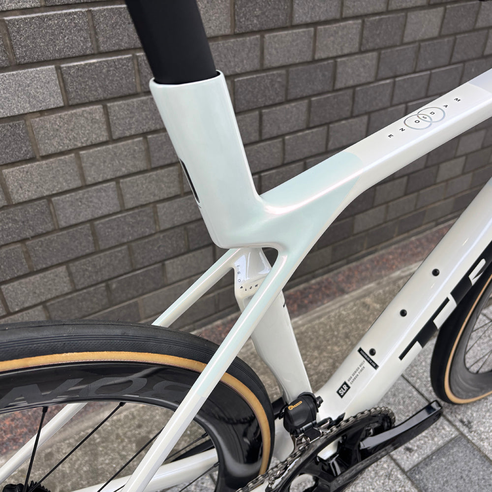 TREK Madone SLR9 Gen8 – スポーツサイクルショップベックオン