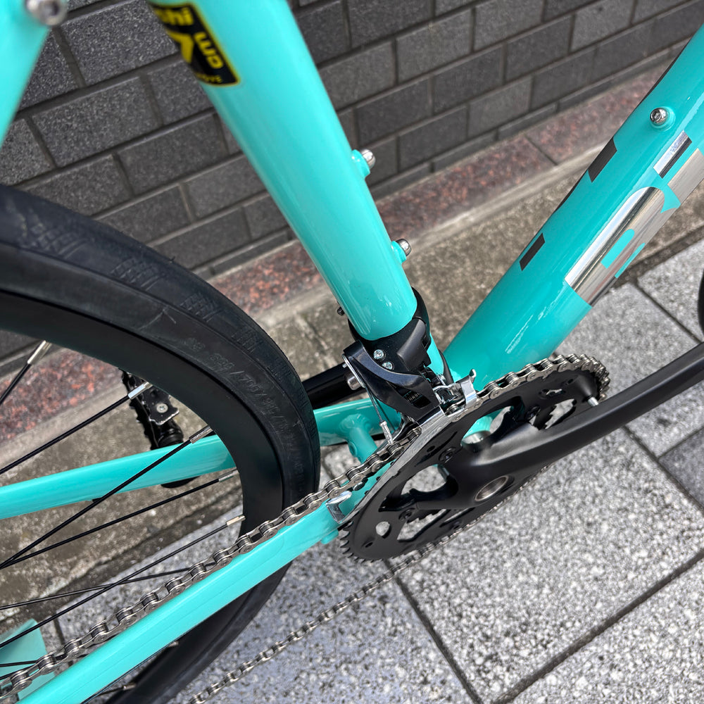 BIANCHI VIA NIRONE 7 DISC SHIMANO SORA 9SP