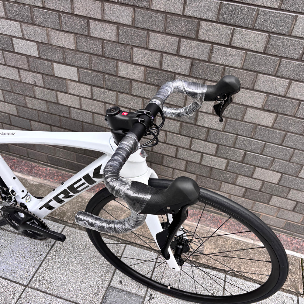 TREK EMONDA SL5 – スポーツサイクルショップベックオン