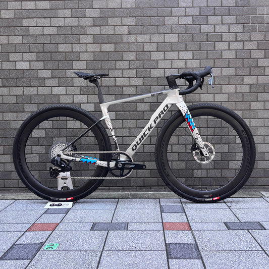 QUICK PRO  GR:ONE RIVAL AXS 1x13s