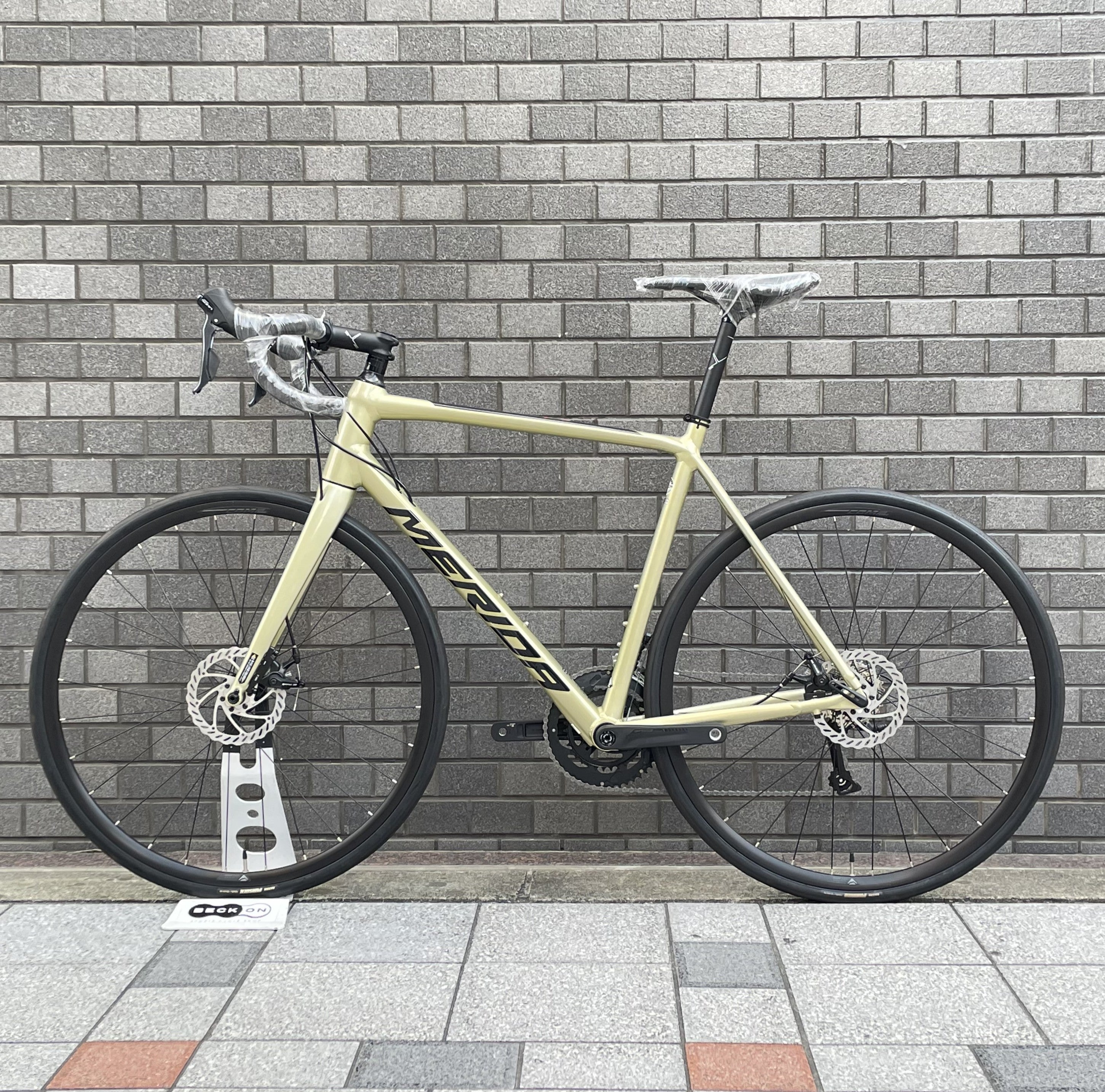 MERIDA SCULTURA 200 2022 – スポーツサイクルショップベックオン