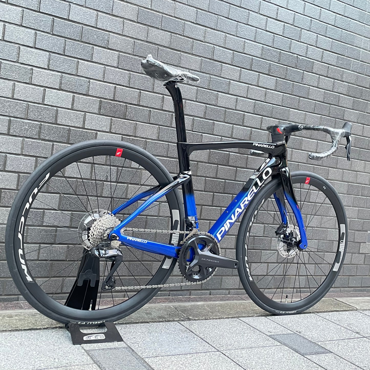 PINARELLO F7　2023