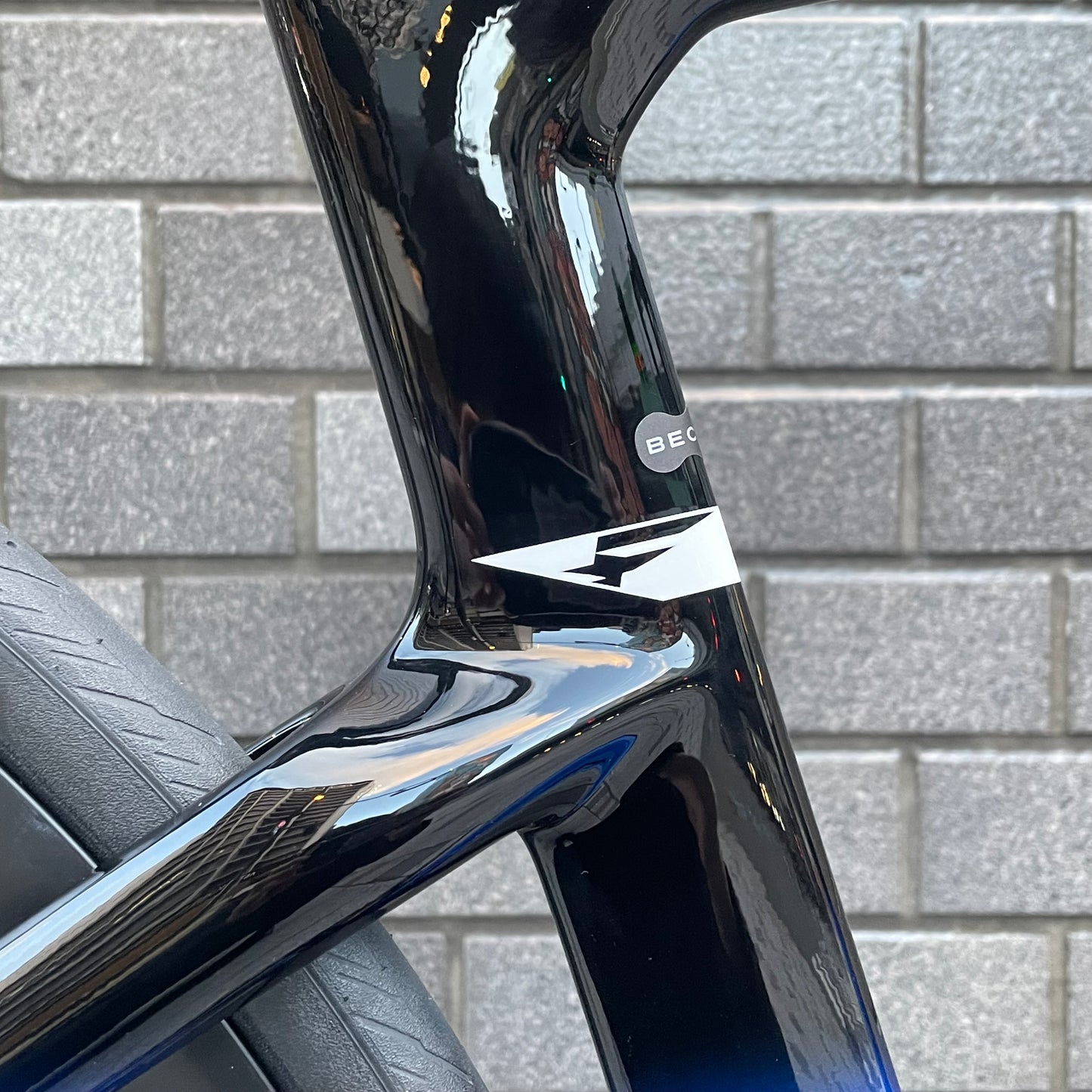 PINARELLO F7　2023