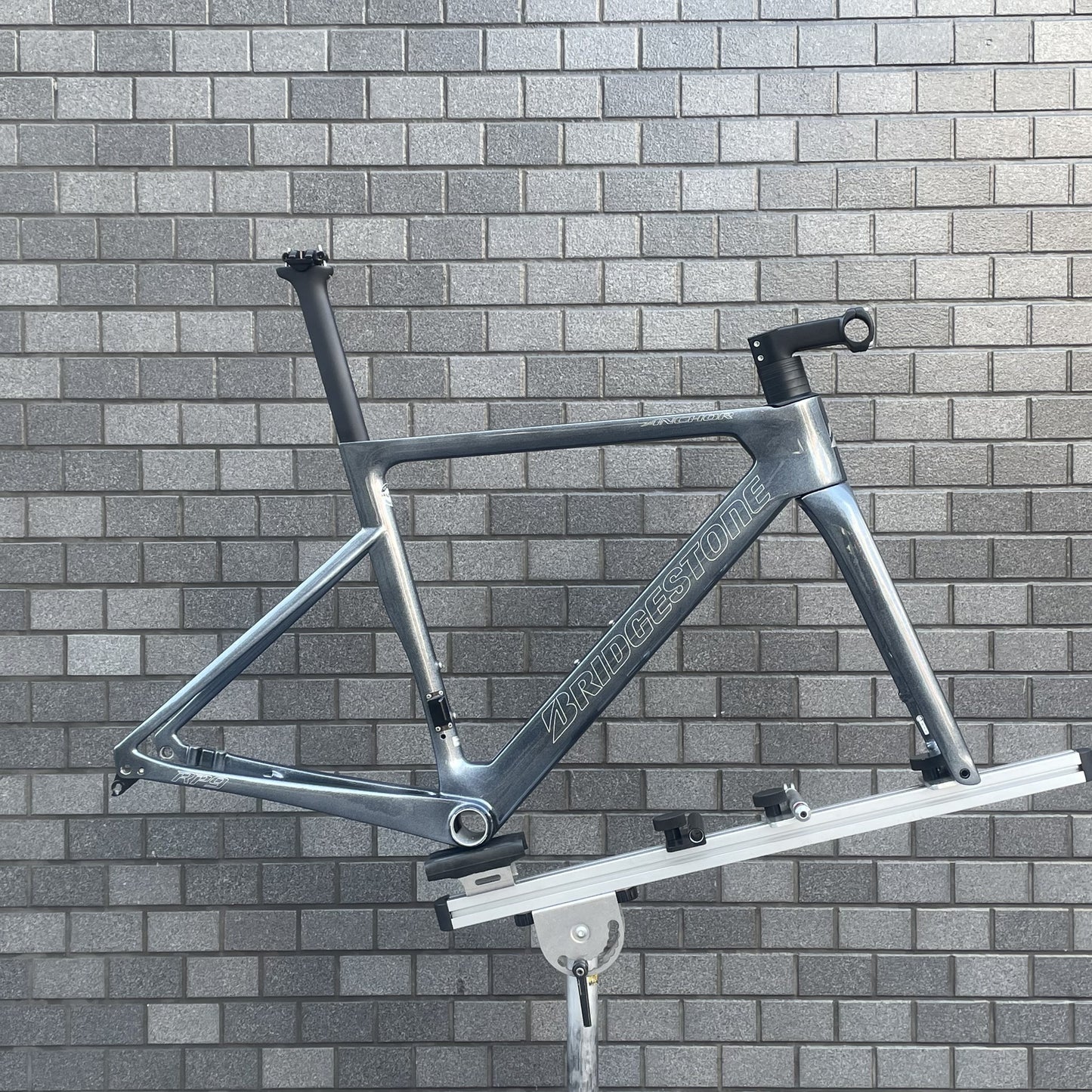 BRIDGESTONE ANCHOR RP9 フレームセット