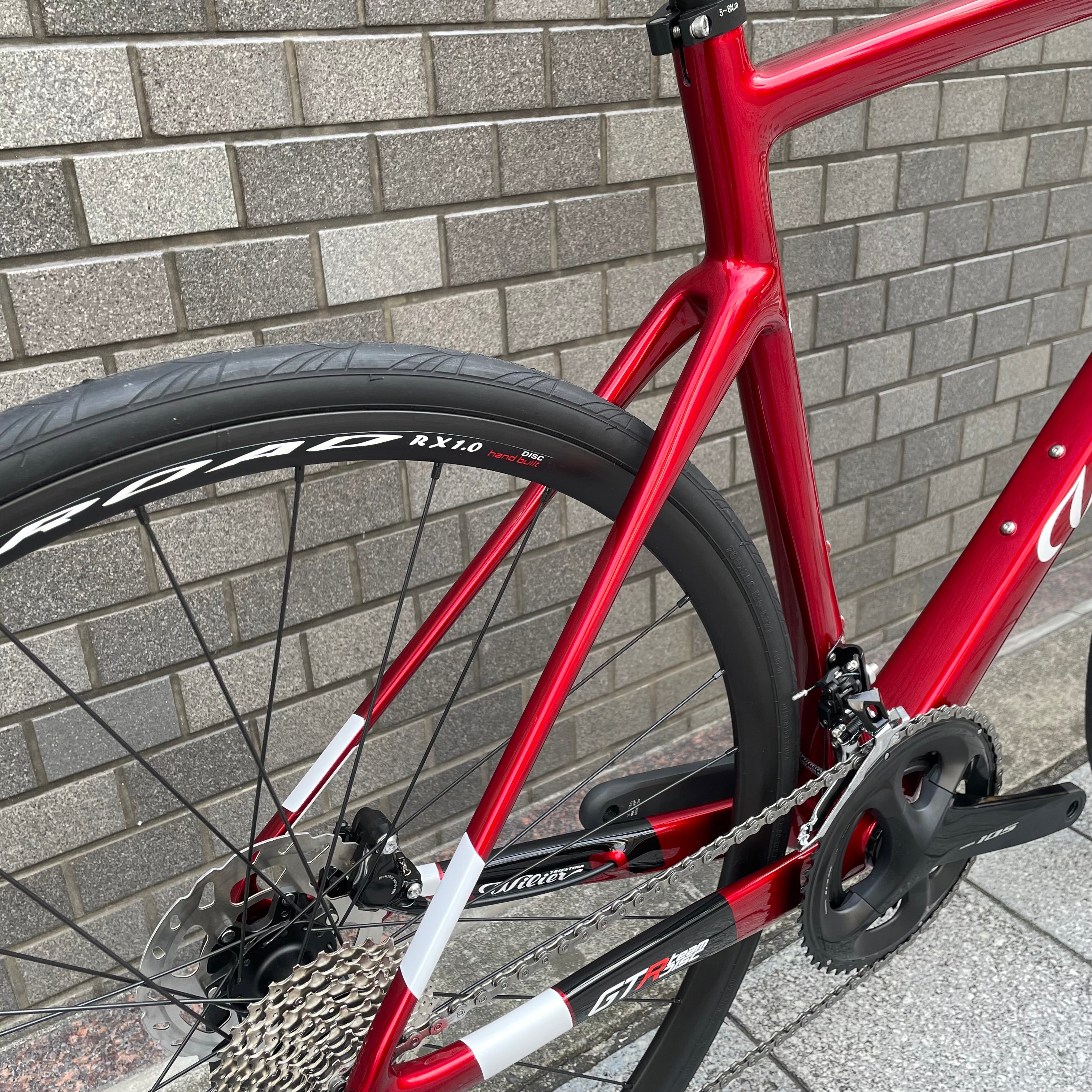 wilier gtr team disc 油圧機械式105完成車 レーシング400 Wilier GTR Team 105 DISC-Di2仕様発売！特別価格の限定車も！受注中