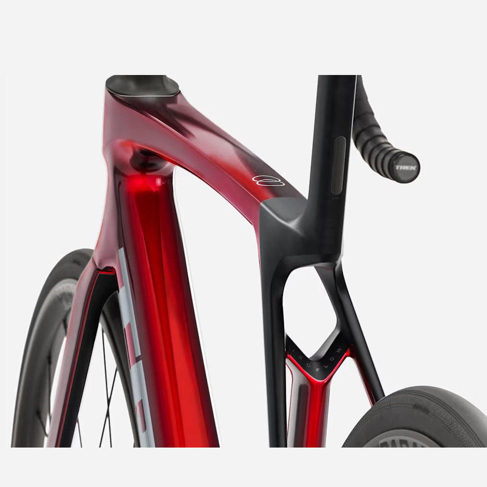 TREK Madone SL 5 Gen 8 – スポーツサイクルショップベックオン