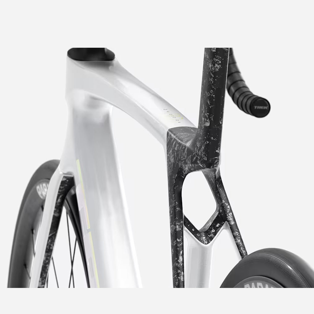 TREK Madone SL 5 Gen 8