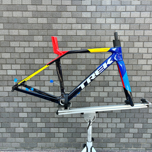 TREK Madone SLR Gen 8フレームセット