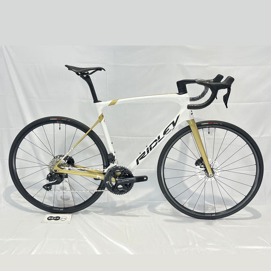 RIDLEY FENIX SLIC　ベックオンオリジナル完成車
