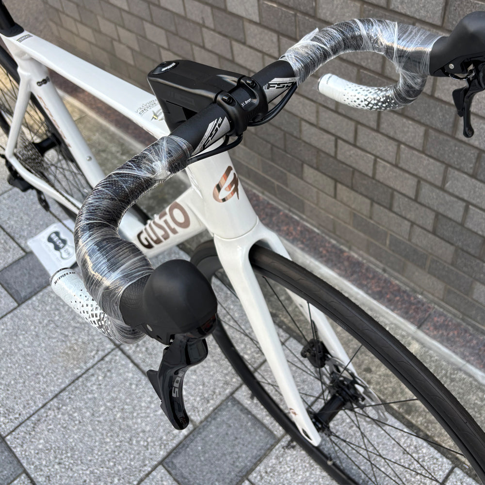 GUSTO COBRA EVO DB ELITE – スポーツサイクルショップベックオン