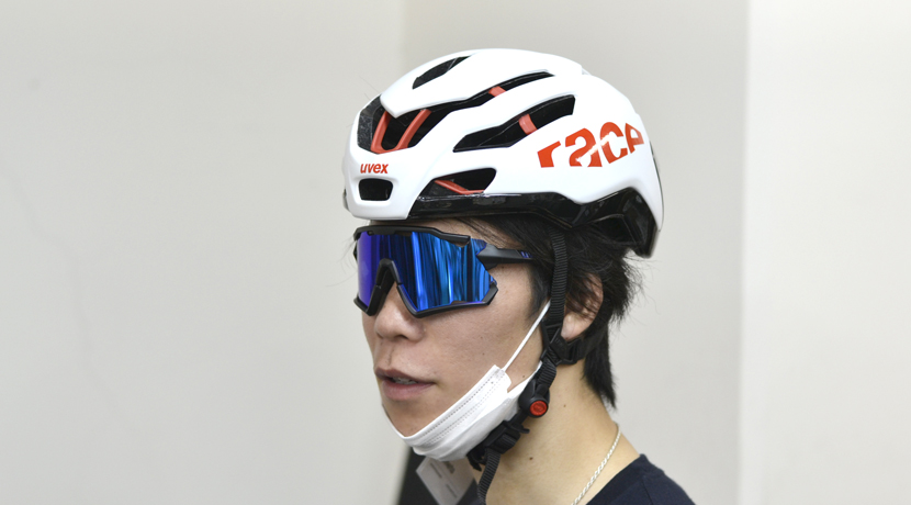 UVEXの近未来シルエットのヘルメット – BECKON -sports cycle shop-